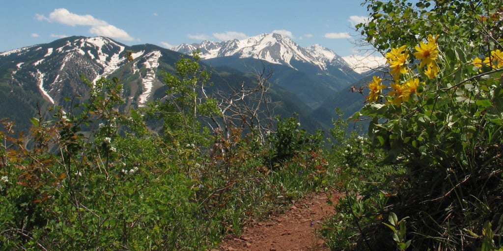 Exploring the Enchanting Trails: Uncovering the Best Hikes in Aspen, Colorado
